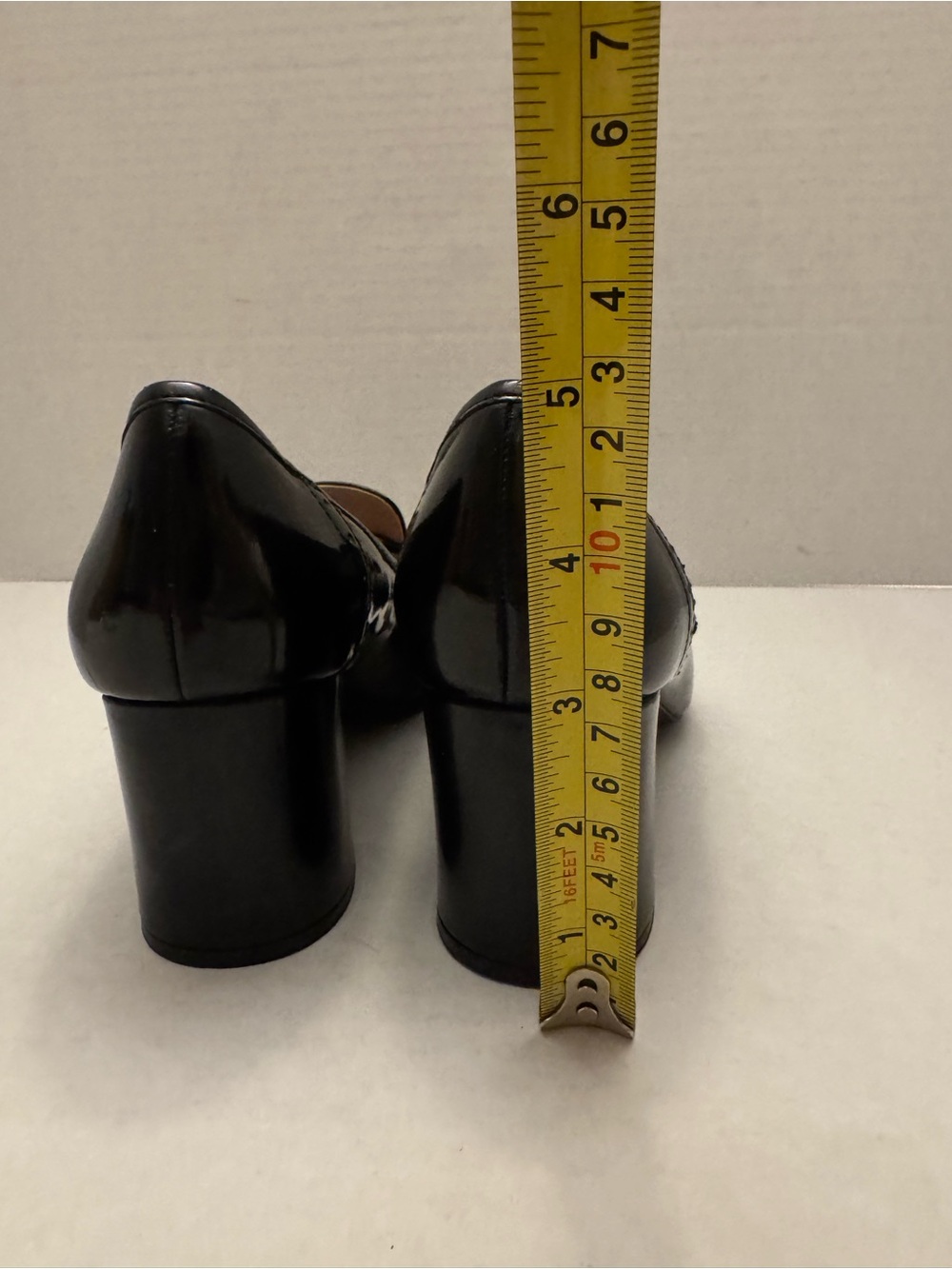 Tahari Logan Black Patent Heeled Penny Loafers Size 7.5M Classic Career - Picture 12 of 12